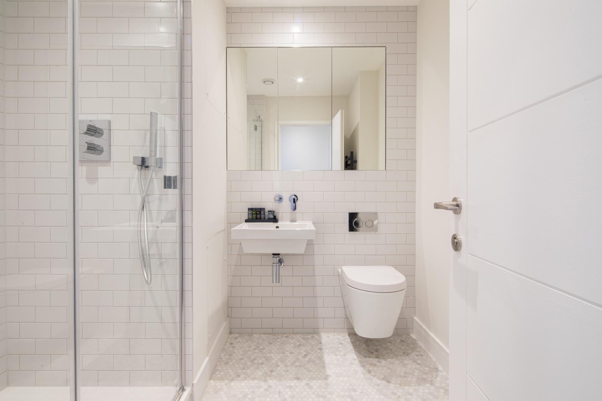 Toilet at Leicester Square 8a Apartments