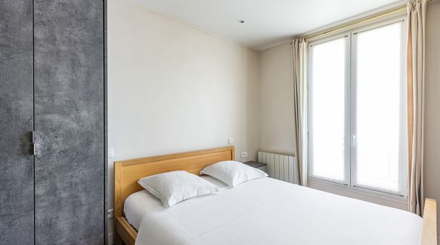 Bedroom at Senior 08, Chaillot, Paris
