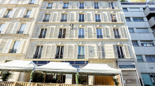 Exterior - Corporate 61, 17th Arr, Paris