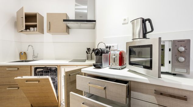 Kitchen Facilities - Corporate 61, 17th Arr, Paris