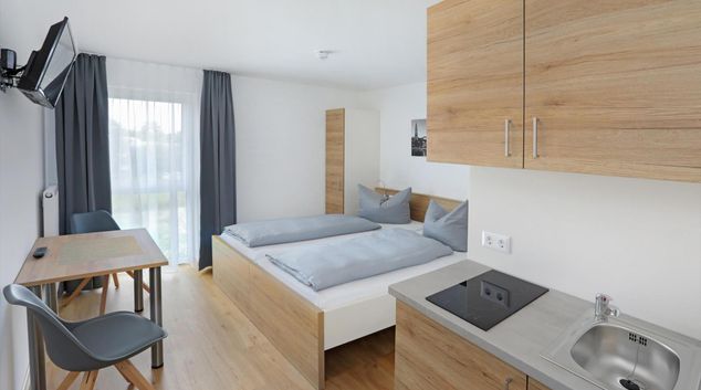Living space at Easy Sleep Hotel Landshut, Ergolding, Landshut