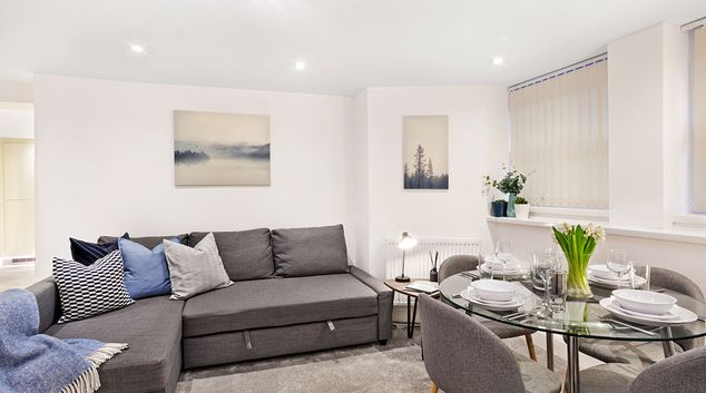 Living room at Fountains Serviced Apartment, Centre, Harrogate