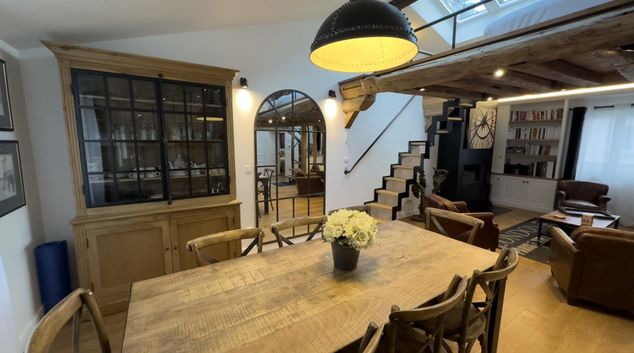 Dining table at Rue de Sèvres 89, 6th Arr, Paris