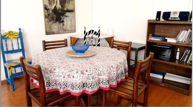 Dining table at Insurgentes Apartment