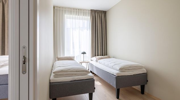 Twin beds at Stay North Paradis, Kvalaberg, Stavanger