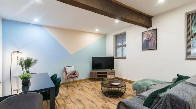 Living room at Clarendon Street by Mia Partners, Lillington, Royal Leamington Spa