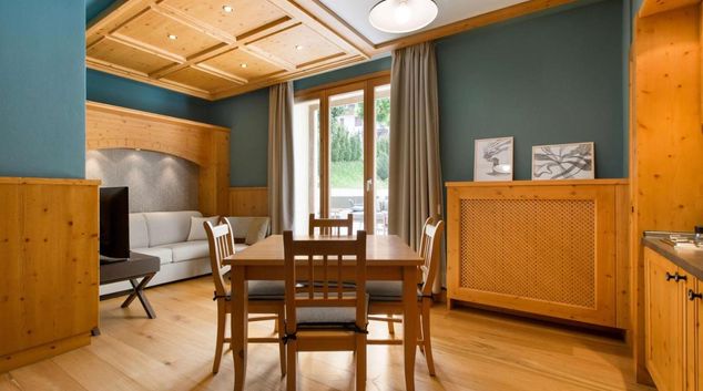 Living room at Radisson Residences Savoia Palace Cortina d’Ampezzo, Centre, Cortina d'Ampezzo