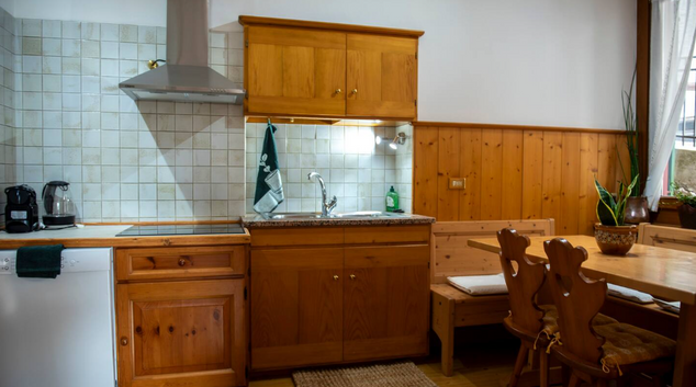 Kitchen at Masito Four, Centre, Cortina d'Ampezzo
