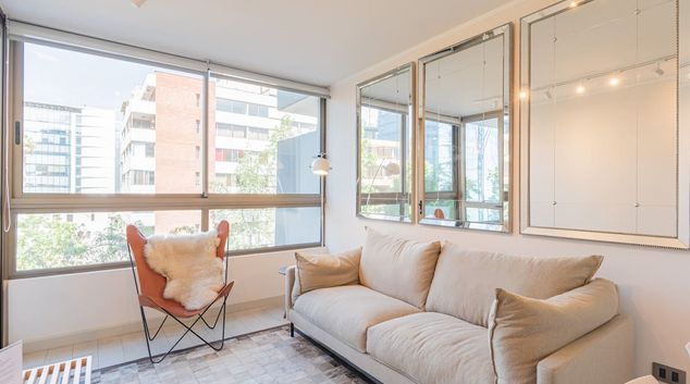 Living room at Luxury Retreat, Barrio El Golf, Santiago