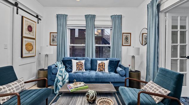 Living room at Mansfield Ave, Little Five Points, Atlanta