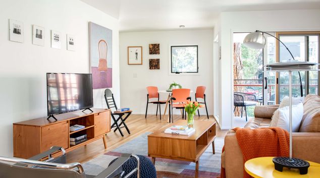 Living at 242 11th Street, Midtown, Atlanta