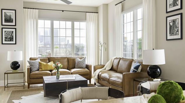 Living room at 294 Reed Walk, Mechanicsville, Atlanta