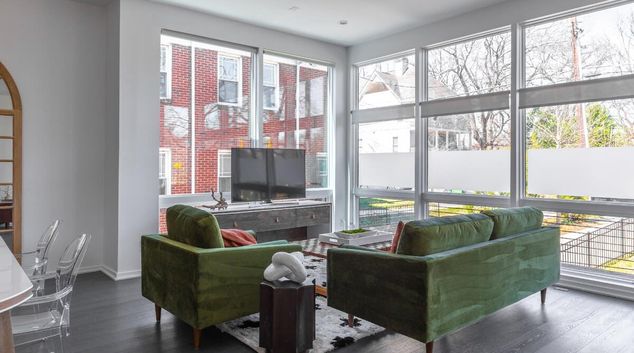 Living room at 829 North Avenue - Unit 1, Hapeville, Atlanta