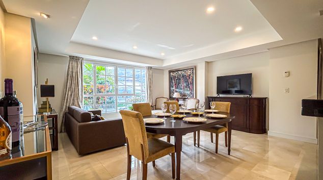 Living room at Los Laureles Apartments, San Rafael de Escazú, San Jose