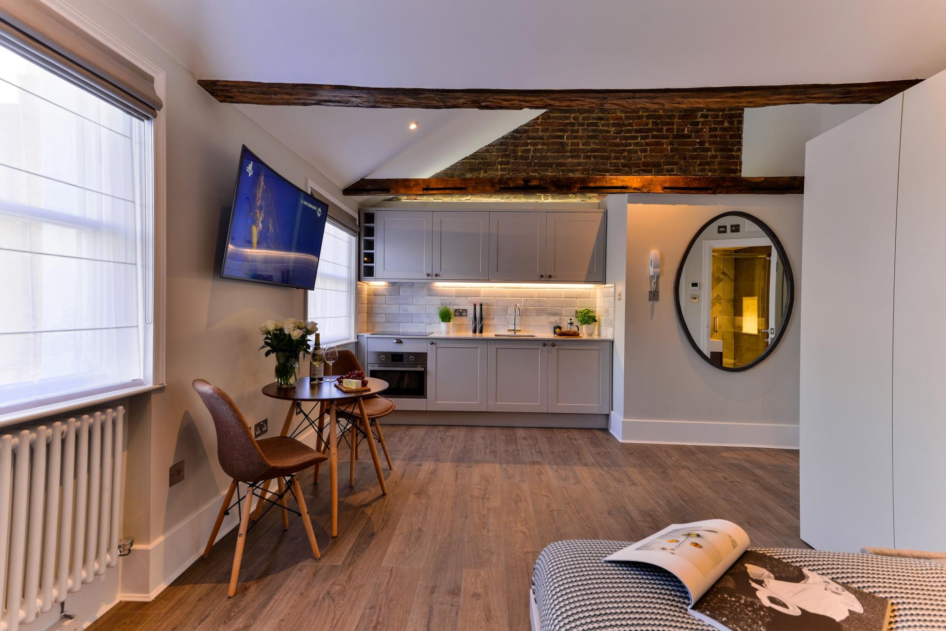 Dining at York Street Apartments, Marylebone, London