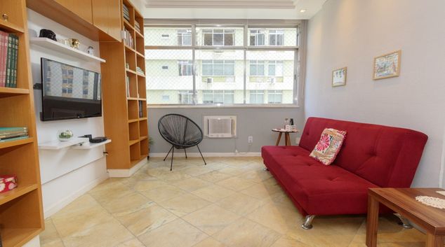 Living at Dalia III, Leblon, Rio de Janeiro