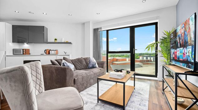 Living at Regency Place Apartment, Jewellery Quarter, Birmingham