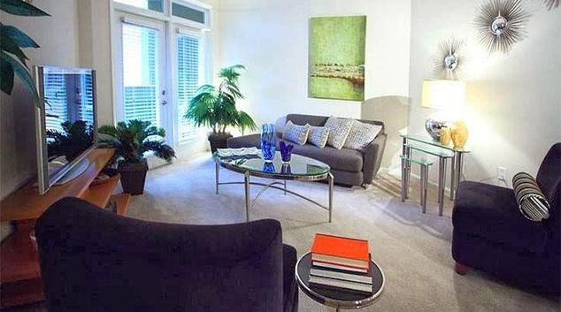 Living area at Seventeen West Apartments